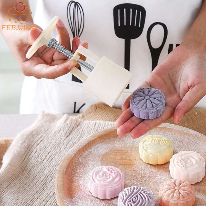 DIY Hand Pressed Fondant Mooncake Mold Decoration Tool DIY Hand Pressed Fondant Mooncake Mold Decoration Tool